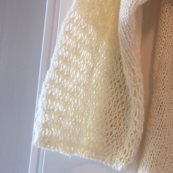 Sweater - Picture 2 of 4